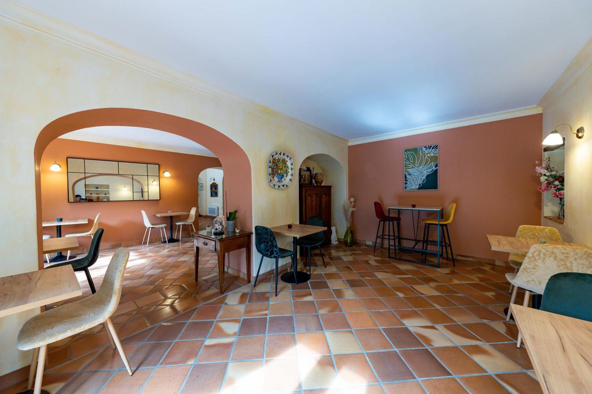 Hotel Le Mas Trilles Сере Экстерьер фото