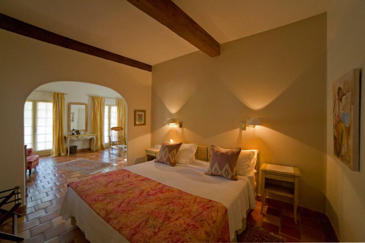 Hotel Le Mas Trilles Сере Номер фото